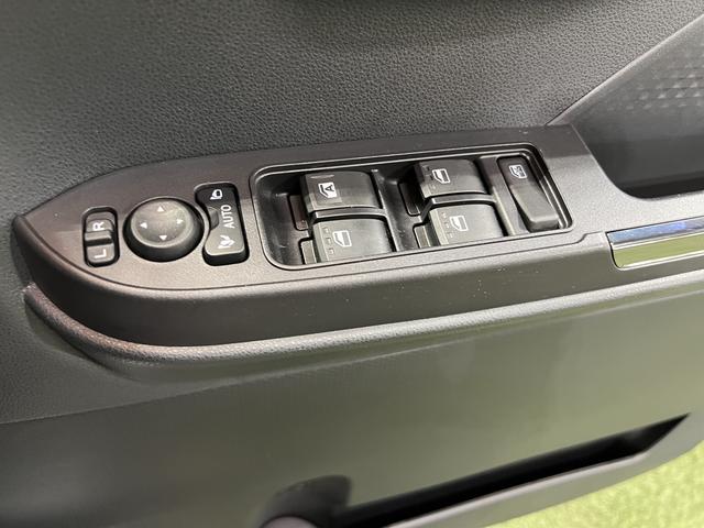 タントカスタムＲＳバックカメラ　シートヒーター　キーフリー　ステアリングスイッチ　オートエアコン　両側パワースライドドア　助手席ピラーレス　認定中古車　ＣＶＴ　６６０（香川県）の中古車