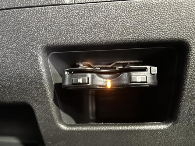 タントカスタムＸ　トップエディションＳＡII８インチ純正ナビ　ドラレコ　ＥＴＣ　バックカメラ　ＬＥＤヘッドライト　ステアリングスイッチ　キーフリー　オートエアコン　パワースライドドア　認定中古車　ＣＶＴ　６６０（香川県）の中古車