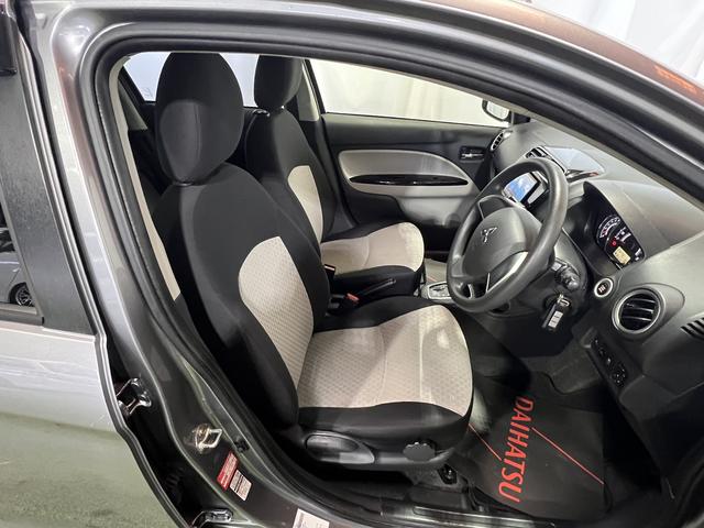 ミラージュＭナビ　ドラレコ　ＥＴＣ　キーフリー　ＴＶ　ラジオ　オートエアコン　取扱説明書　保証書　認定中古車　ＣＶＴ　１２００（香川県）の中古車