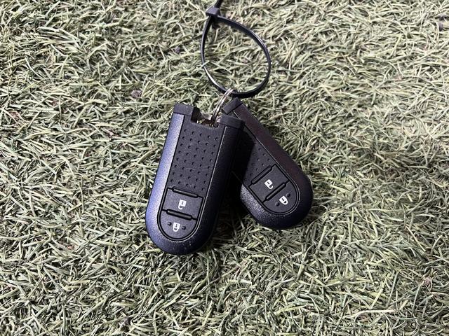 ムーヴＸリミテッドII　ＳＡIII純正ナビ　ＴＶ　ドラレコ　ＥＴＣ　バックカメラ　キーフリー　ステアリングスイッチ　シートヒーター　認定中古車　ＣＶＴ　６６０（香川県）の中古車
