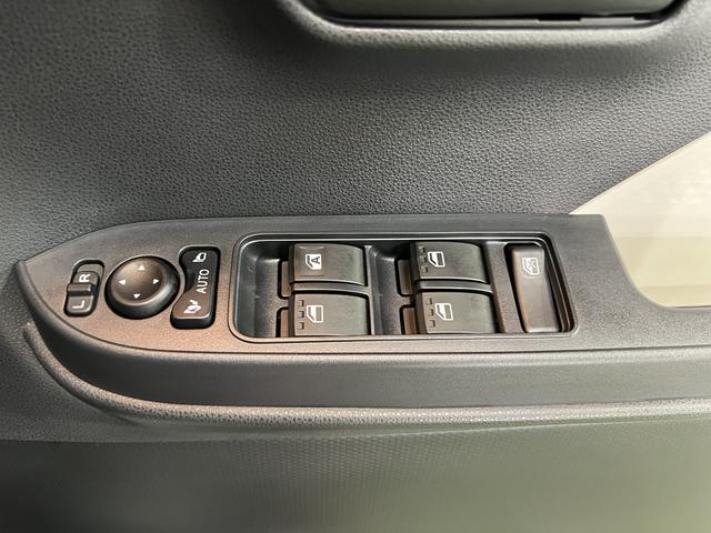 タントＸ純正ナビ　ＴＶ　ドラレコ　バックカメラ　キーフリー　ステアリングスイッチ　シートヒーター　サンシェード　シートテーブル　ピラーレス　認定中古車　ＣＶＴ　６６０（香川県）の中古車