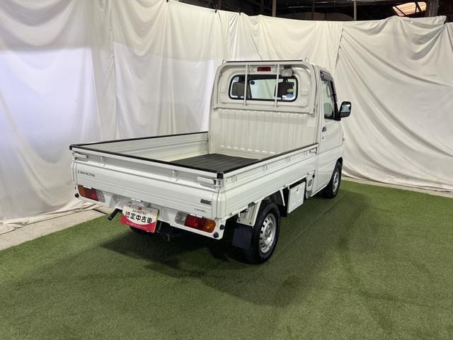 ミニキャブトラックＶＸ−ＳＥパートタイム４ＷＤ　取扱説明書　保証書　　認定中古車　ＡＴ　６６０（香川県）の中古車