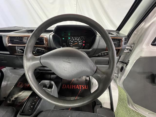 ミニキャブトラックＶＸ−ＳＥパートタイム４ＷＤ　取扱説明書　保証書　　認定中古車　ＡＴ　６６０（香川県）の中古車