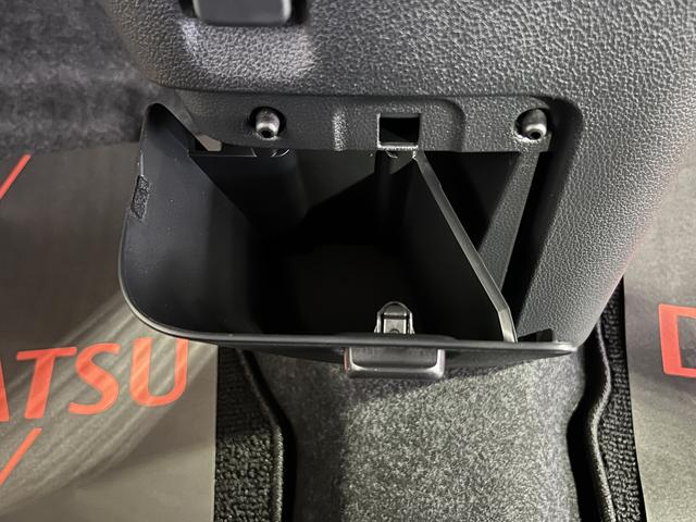 ムーヴキャンバスセオリーＧ純正ナビ　ＴＶ　Ｂｌｕｅｔｏｏｔｈ　全方位カメラ　シートヒーター　ホッとカップホルダー　両側パワースライドドア　キーフリー　ステアリングスイッチ　認定中古車　ＣＶＴ　６６０（香川県）の中古車
