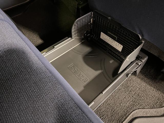 ムーヴキャンバスセオリーＧ純正ナビ　ＴＶ　Ｂｌｕｅｔｏｏｔｈ　全方位カメラ　シートヒーター　ホッとカップホルダー　両側パワースライドドア　キーフリー　ステアリングスイッチ　認定中古車　ＣＶＴ　６６０（香川県）の中古車