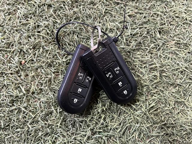 ムーヴキャンバスＸブラックインテリアリミテッド　ＳＡIII純正８インチナビ　ＴＶ　Ｂｌｕｅｔｏｏｔｈ　全方位カメラ　キーフリー　両側パワースライドドア　オートエアコン　認定中古車　ＣＶＴ　６６０（香川県）の中古車