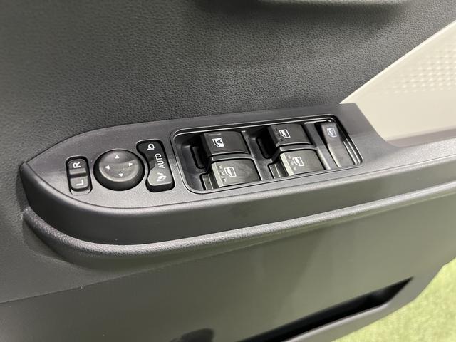 タントＸ純正ナビ　ドラレコ　ＥＴＣ　バックカメラ　シートヒーター　キーフリー　シートテーブル　サンシェード　助手席ピラーレス　ステアリングスイッチ　認定中古車　ＣＶＴ　６６０（香川県）の中古車