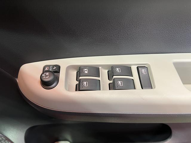 ブーンスタイル ホワイトリミテッド SAIII純正ナビ TV ドラレコ ETC 全方位カメラ キーフリー オートエアコン 取扱説明書 認定中古車 CVT 1000(香川県)の中古車