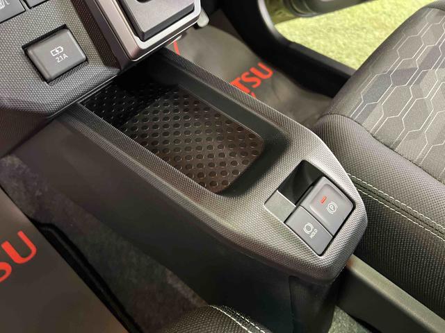 タフトＧ　ダーククロムベンチャーバックカメラ　キーフリー　シートヒーター　ステアリングスイッチ　クルコン　認定中古車　ＣＶＴ　６６０（香川県）の中古車