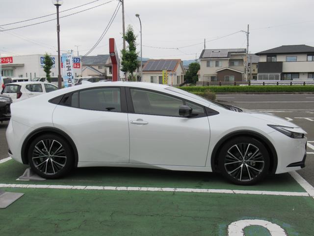 プリウスＧレンタアップ車（徳島県）の中古車