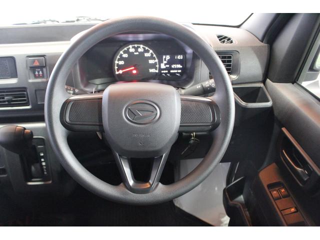 ハイゼットカーゴＤＸ認定中古車　ＣＶＴ　ラジオ　マニュアルエアコン　オートライト　キーレスエントリー　両側スライドドア　スマートアシスト　ハロゲンヘッドライト　パワーウインドウ　アイドリングストップ　パネルシフト（香川県）の中古車