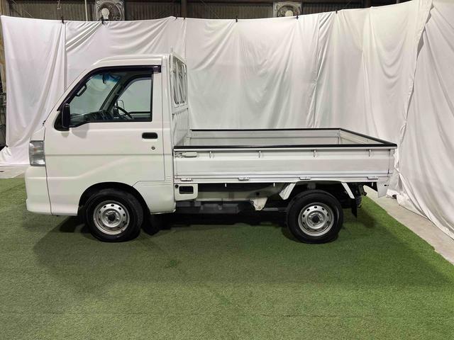 ハイゼットトラックエアコン・パワステ　スペシャル認定中古車　５速ＭＴ　マニュアルエアコン　スペアタイヤ　パワーステアリング　ドアバイザー（香川県）の中古車