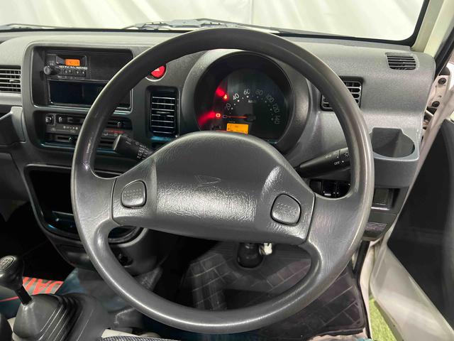 ハイゼットトラックエアコン・パワステ　スペシャル認定中古車　５速ＭＴ　マニュアルエアコン　スペアタイヤ　パワーステアリング　ドアバイザー（香川県）の中古車