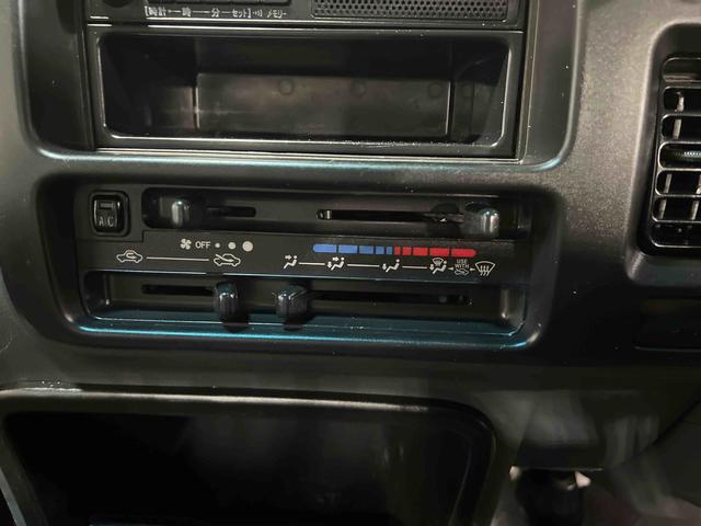 ハイゼットトラックエアコン・パワステ　スペシャル認定中古車　５速ＭＴ　マニュアルエアコン　スペアタイヤ　パワーステアリング　ドアバイザー（香川県）の中古車