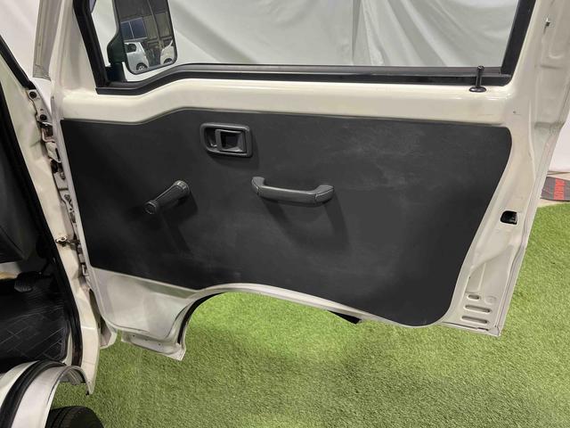 ハイゼットトラックエアコン・パワステ　スペシャル認定中古車　５速ＭＴ　マニュアルエアコン　スペアタイヤ　パワーステアリング　ドアバイザー（香川県）の中古車