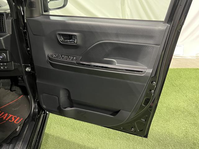 タントカスタムＸ認定中古車　ＣＶＴ　９インチディスプレイオーディオ　バックカメラ　キーフリーシステム　ステアリングスイッチ　両側パワースライドドア　助手席側ピラーレス（香川県）の中古車