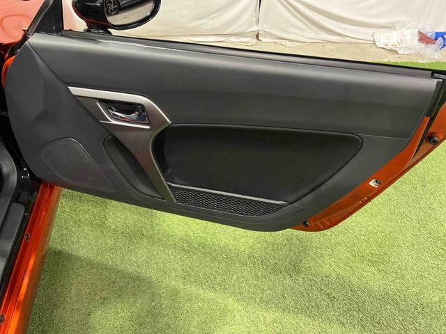 コペンセロ　Ｓキーフリーシステム　電動オープン　オートエアコン　パワーウインドウ　パワーステアリング　認定中古車　ＡＴ　６６０（香川県）の中古車