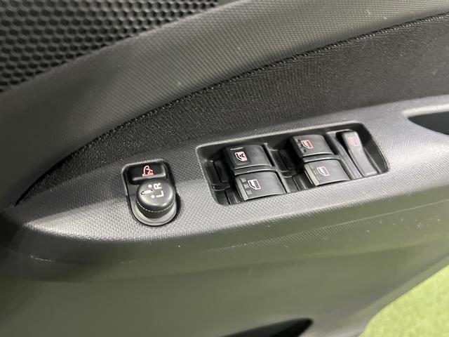 ムーヴカスタム　Ｘナビ　ＥＴＣ　バックカメラ　キーフリーシステム　オートエアコン　電動格納ミラー　認定中古車　ＣＶＴ　６６０（香川県）の中古車