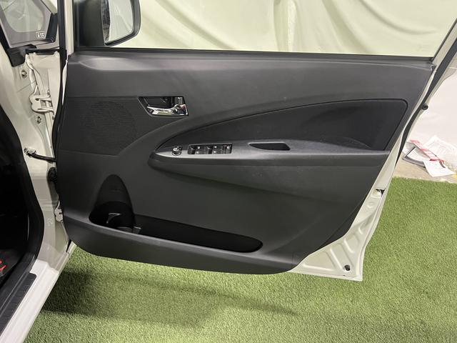 ムーヴカスタム　Ｘナビ　ＥＴＣ　バックカメラ　キーフリーシステム　オートエアコン　電動格納ミラー　認定中古車　ＣＶＴ　６６０（香川県）の中古車