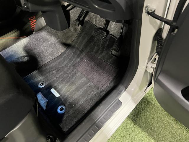 ムーヴカスタム　Ｘナビ　ＥＴＣ　バックカメラ　キーフリーシステム　オートエアコン　電動格納ミラー　認定中古車　ＣＶＴ　６６０（香川県）の中古車