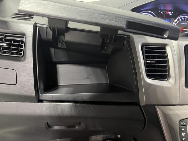 ムーヴカスタム　Ｘナビ　ＥＴＣ　バックカメラ　キーフリーシステム　オートエアコン　電動格納ミラー　認定中古車　ＣＶＴ　６６０（香川県）の中古車