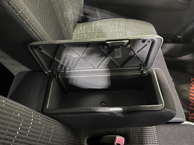 ムーヴカスタム　Ｘナビ　ＥＴＣ　バックカメラ　キーフリーシステム　オートエアコン　電動格納ミラー　認定中古車　ＣＶＴ　６６０（香川県）の中古車