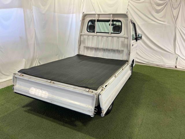 ハイゼットトラックツインカムスペシャルＣＤラジオ　マニュアルエアコン　パワーステアリング　シガーライター　スペアタイヤ　認定中古車　５速ＭＴ　６６０（香川県）の中古車