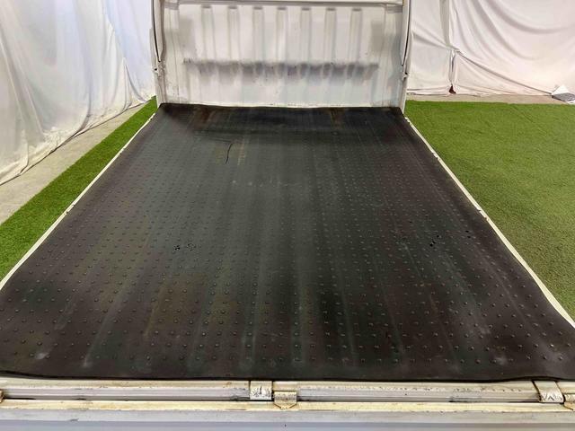 ハイゼットトラックツインカムスペシャルＣＤラジオ　マニュアルエアコン　パワーステアリング　シガーライター　スペアタイヤ　認定中古車　５速ＭＴ　６６０（香川県）の中古車