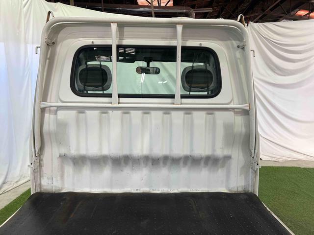 ハイゼットトラックツインカムスペシャルＣＤラジオ　マニュアルエアコン　パワーステアリング　シガーライター　スペアタイヤ　認定中古車　５速ＭＴ　６６０（香川県）の中古車