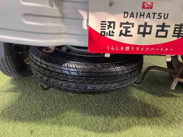 ハイゼットトラックツインカムスペシャルＣＤラジオ　マニュアルエアコン　パワーステアリング　シガーライター　スペアタイヤ　認定中古車　５速ＭＴ　６６０（香川県）の中古車