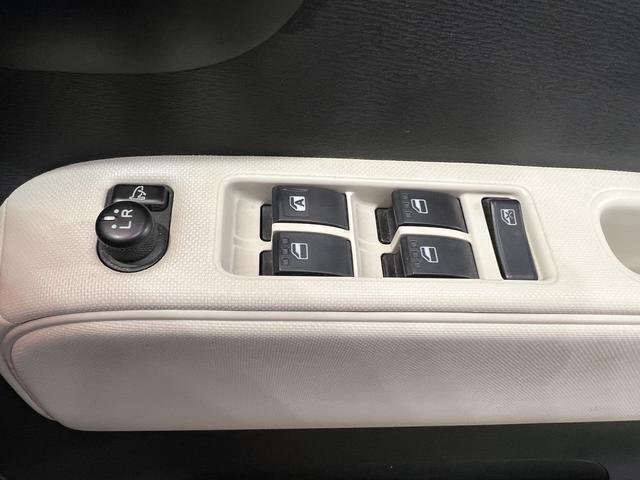 ミラココアココアＸドライブレコーダー　キーフリーシステム　オートエアコン　電動格納ミラー　認定中古車　ＣＶＴ　６６０（香川県）の中古車