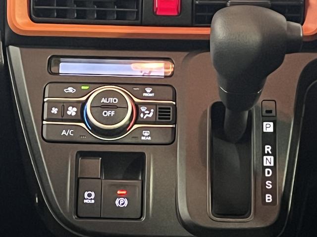 タントファンクロスディスプレイオーディオ　バックカメラ　シートヒーター　ステアリングスイッチ　両側パワースライドドア　助手席側ピラーレス　オートエアコン　認定中古車　ＣＶＴ　６６０（香川県）の中古車