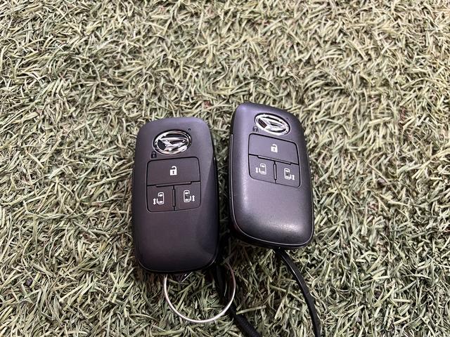 ムーヴキャンバスストライプスＧＬＥＤヘッドライト　両側パワースライドドア　ホッとカップホルダー　シートヒーター　オートエアコン　キーフリー　ステアリングスイッチ　認定中古車　ＣＶＴ　６６０（香川県）の中古車