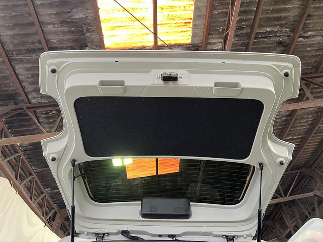 ムーヴキャンバスストライプスＧＬＥＤヘッドライト　両側パワースライドドア　ホッとカップホルダー　シートヒーター　オートエアコン　キーフリー　ステアリングスイッチ　認定中古車　ＣＶＴ　６６０（香川県）の中古車