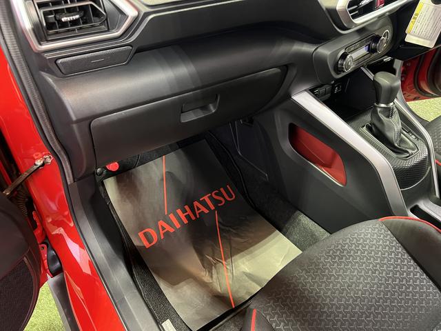 ロッキーＸ純正ナビ　ドラレコ　ＥＴＣ　パノラマカメラ　ステアリングスイッチ　オートエアコン　キーフリー　認定中古車　ＣＶＴ　１０００（香川県）の中古車