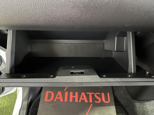 ムーヴキャンバスストライプスＧ９インチディスプレイオーディオ　ＴＶ　Ｂｌｕｅｔｏｏｔｈ　全方位カメラ　キーフリー　シートヒーター　ホッとカップホルダー　両側パワースライドドア　認定中古車　ＣＶＴ　６６０（香川県）の中古車