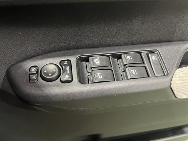 ムーヴＸキーフリー　オートエアコン　パワースライドドア　電動格納ミラー　オートライト　認定中古車　ＣＶＴ　６６０（香川県）の中古車