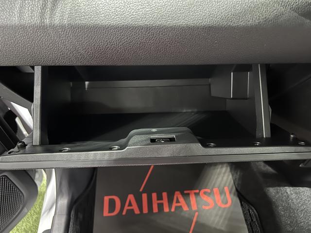ムーヴＸキーフリー　オートエアコン　パワースライドドア　電動格納ミラー　オートライト　認定中古車　ＣＶＴ　６６０（香川県）の中古車
