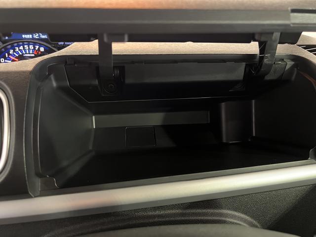 タントカスタムRS トップエディションSAII純正ナビ TV Bluetooth ドラレコ ETC バックカメラ ステアリングスイッチ キーフリー 両側パワースライドドア 助手席側ピラーレス 認定中古車 CVT 660(香川県)の中古車