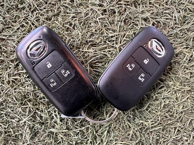 タントカスタムRSナビ TV Bluetooth ETC バックカメラ キーフリー シートヒーター ステアリングスイッチ サンシェード シートテーブル 両側パワースライドドア ピラーレス 認定中古車 CVT(香川県)の中古車