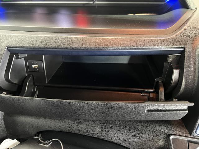 タントカスタムRSナビ TV Bluetooth ETC バックカメラ キーフリー シートヒーター ステアリングスイッチ サンシェード シートテーブル 両側パワースライドドア ピラーレス 認定中古車 CVT(香川県)の中古車