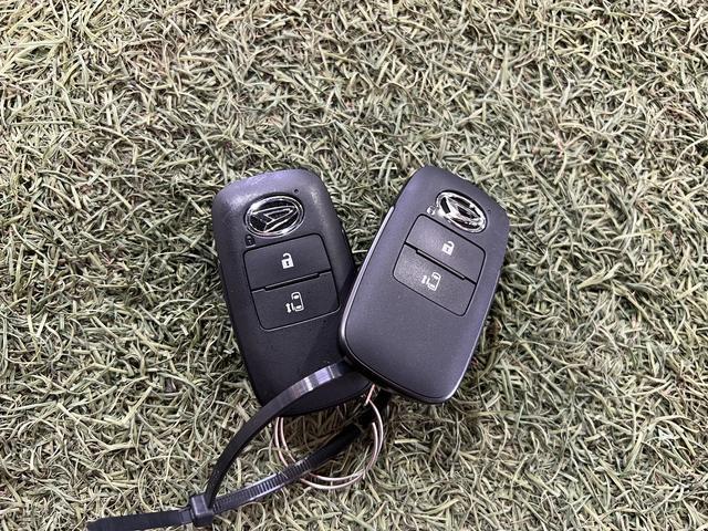 タントＸナビ　バックカメラ　キーフリー　シートヒーター　サンシェード　シートテーブル　ピラーレス　認定中古車　ＣＶＴ　６６０（香川県）の中古車
