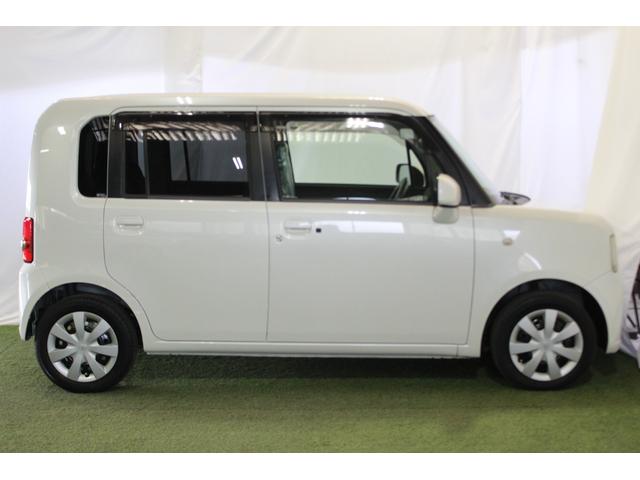 ピクシススペースＸ認定中古車　純正ＣＤオーディオ　オートエアコン　キーフリーシステム　ハロゲンヘッドライト　本革ハンドル　エコアイドル　ドアバイザー　フロアマット（香川県）の中古車