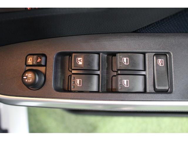 トールカスタムＧ認定中古車　ＣＶＴ　パノラマモニター　スマートアシスト　　キーフリーシステム　両側パワースライドドア　オートエアコン　オートライト　ＬＥＤヘッドライト　電動格納ミラー　ステアリングスイッチ（香川県）の中古車