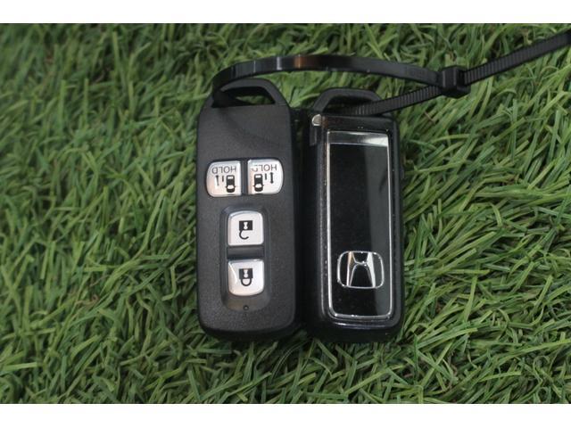 Ｎ−ＢＯＸカスタムＬターボ認定中古車　ＣＶＴ　ナビ　ドライブレコーダー　ＥＴＣ　オートエアコン　シートヒーター　衝突回避サポート　両側パワースライドドア　キーフリーシステム　ＬＥＤヘッドライト　オートライト　電動格納ミラー（香川県）の中古車