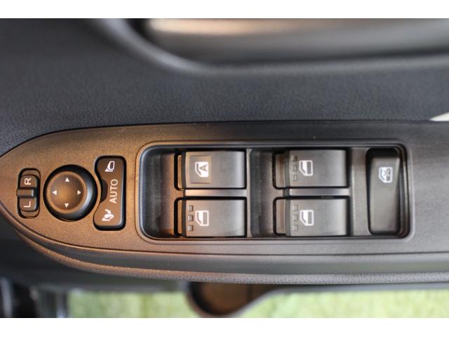 タントＸ認定中古車　ＣＶＴ　ディスプレイオーディオ　バックモニター　オートエアコン　ステアリングスイッチ　助手席側ピラーレス　キーフリーシステム　シートヒーター　ＬＥＤヘッドライト　両側パワースライドドア（香川県）の中古車
