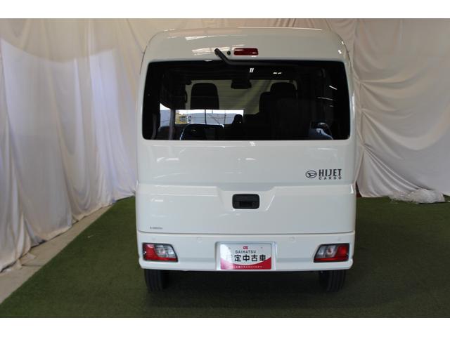 ハイゼットカーゴクルーズターボ認定中古車　ＣＶＴ　４ＷＤ　ＣＤラジオ　キーフリーシステム　オートライト　ＬＥＤヘッドライト　マニュアルエアコン　セキュリティーアラーム　電動格納ミラー　ドアバイザー　パワーウインドウ（香川県）の中古車