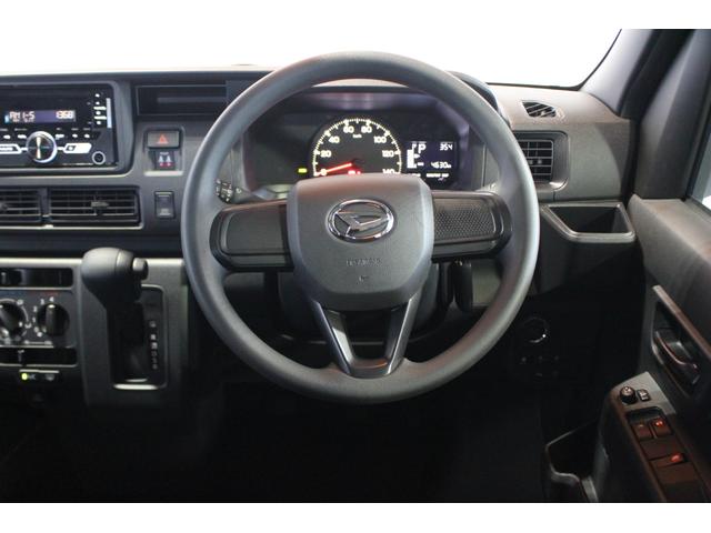 ハイゼットカーゴクルーズターボ認定中古車　ＣＶＴ　４ＷＤ　ＣＤラジオ　キーフリーシステム　オートライト　ＬＥＤヘッドライト　マニュアルエアコン　セキュリティーアラーム　電動格納ミラー　ドアバイザー　パワーウインドウ（香川県）の中古車