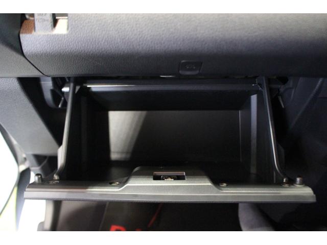 ハイゼットカーゴクルーズターボ認定中古車　ＣＶＴ　４ＷＤ　ＣＤラジオ　キーフリーシステム　オートライト　ＬＥＤヘッドライト　マニュアルエアコン　セキュリティーアラーム　電動格納ミラー　ドアバイザー　パワーウインドウ（香川県）の中古車