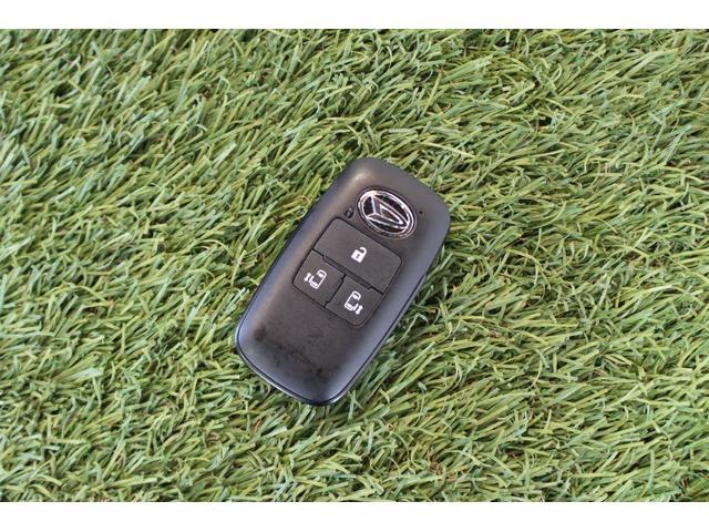 トールカスタムＧ認定中古車　ＣＶＴ　ナビ　ドライブレコーダー　ＥＴＣ　パノラマモニター　ステアリングスイッチ　オートエアコン　オートライト　電動格納ミラー　ＬＥＤヘッドライト　スマートアシスト　両側パワースライドドア（香川県）の中古車